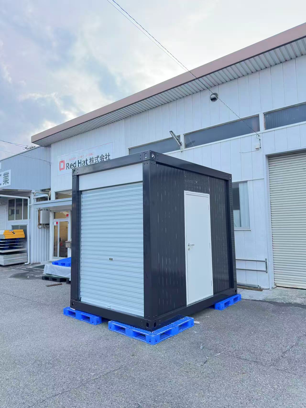 Entrepôt mobile personnalisé de 2,1 x 3 m pour un client japonais